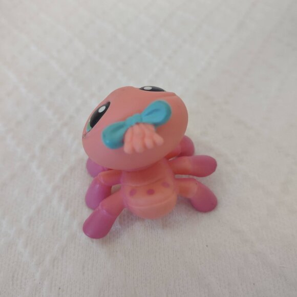 Vintage Littlest Pet Shop #426 Pink Spider G2 Blue Bow - Picture 4 of 11